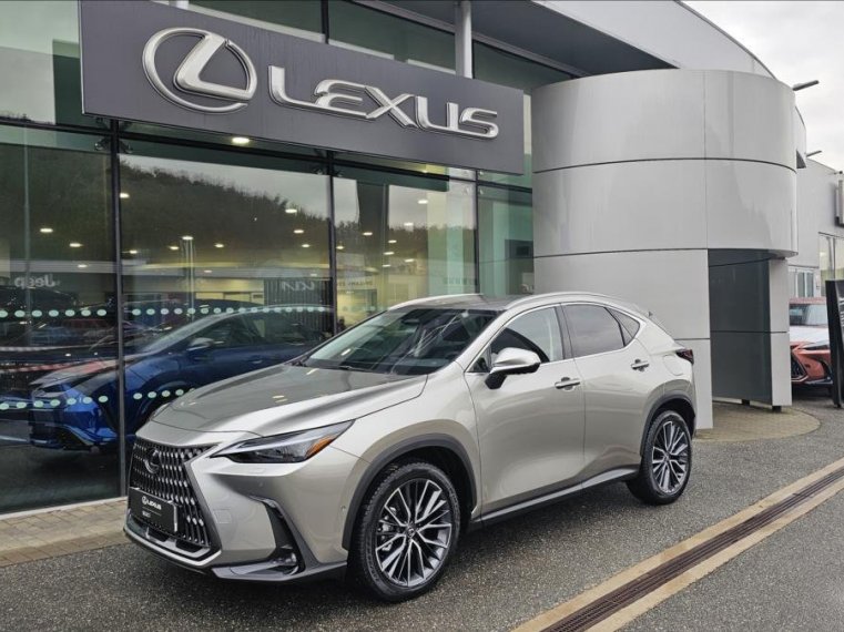 Lexus NX 350h fotka