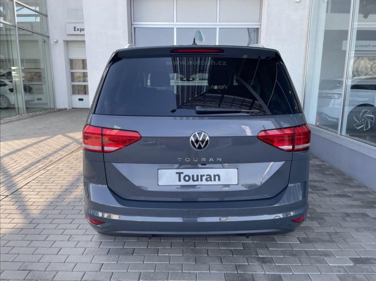 Volkswagen Touran fotka