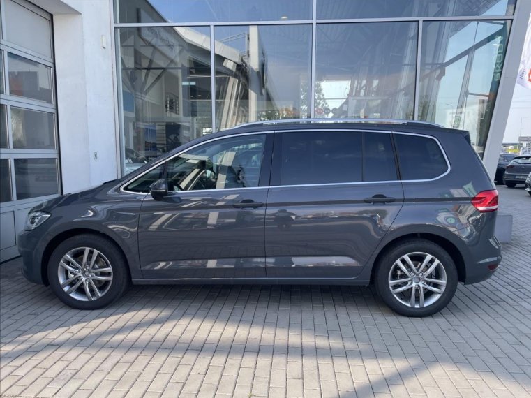 Volkswagen Touran fotka