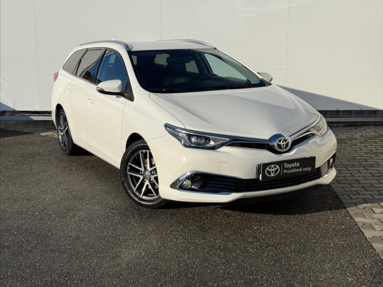 Toyota Auris fotka