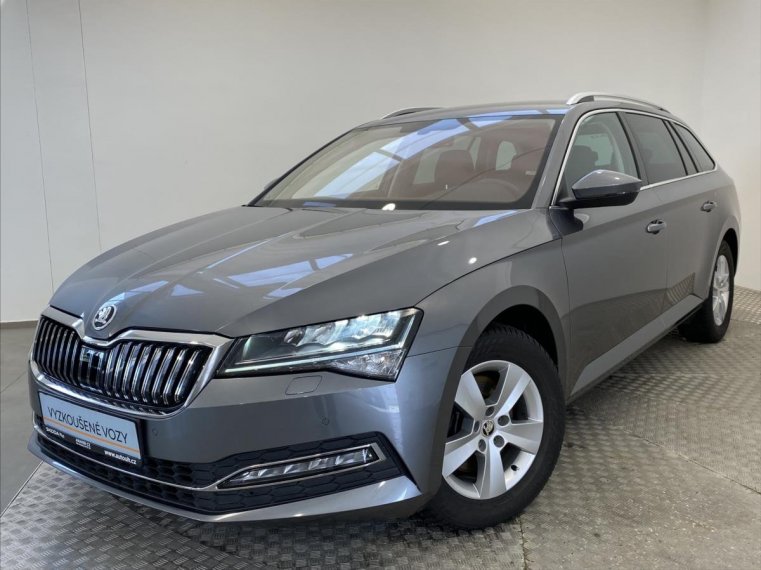 Škoda Superb fotka