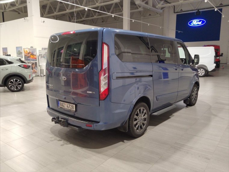 Ford Tourneo Custom fotka