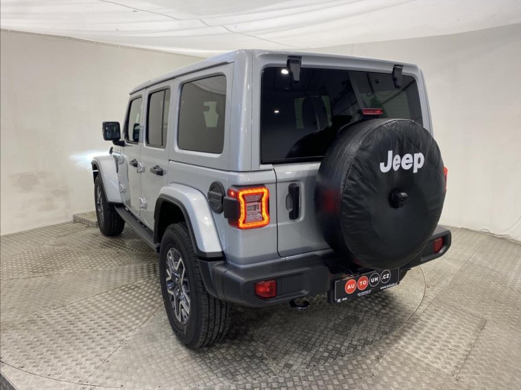 Jeep Wrangler fotka