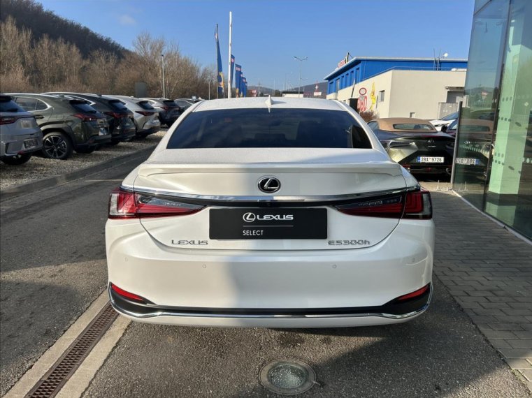 Lexus ES 300h fotka