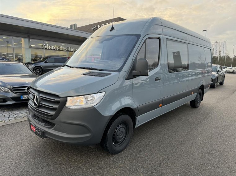 Mercedes-Benz Sprinter fotka