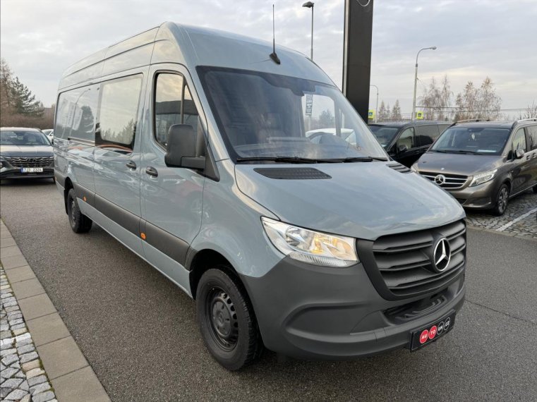 Mercedes-Benz Sprinter fotka