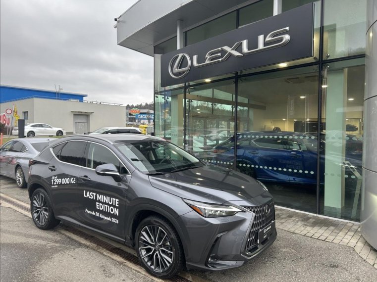 Lexus NX 350h fotka