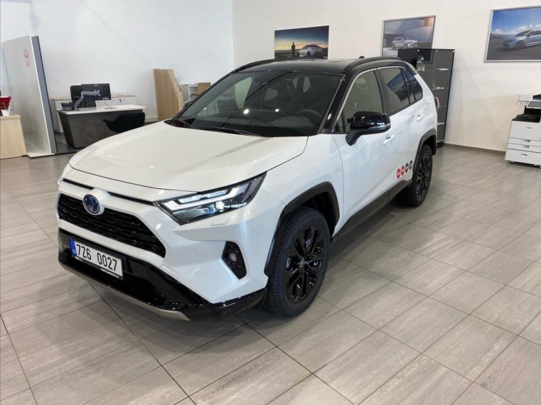 Toyota RAV4 fotka