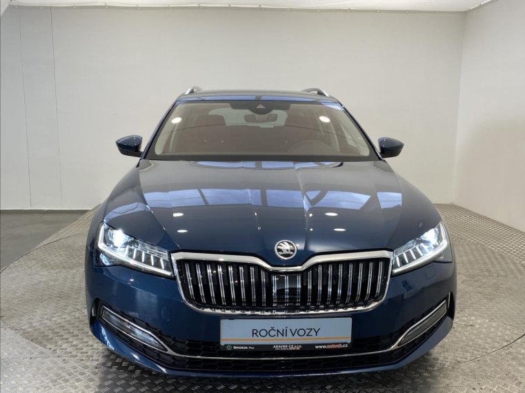 Škoda Superb fotka