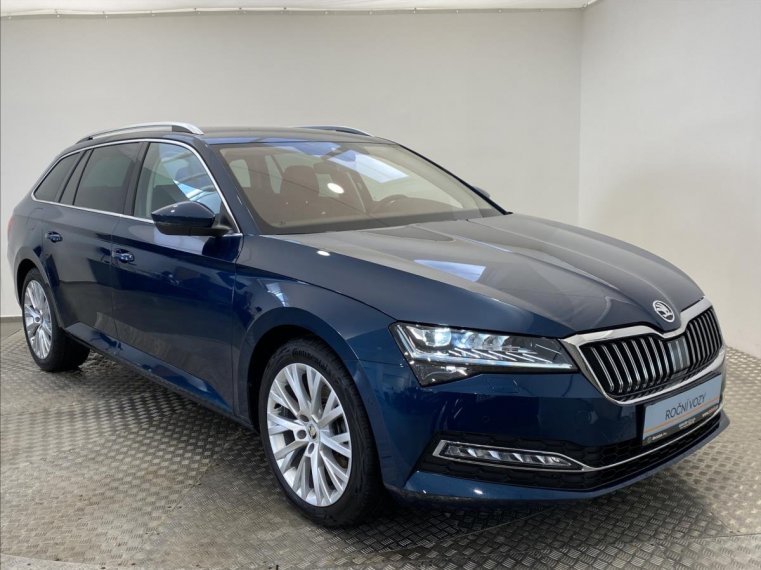 Škoda Superb fotka