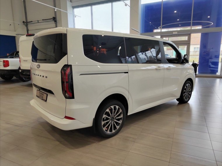 Ford Tourneo Custom fotka