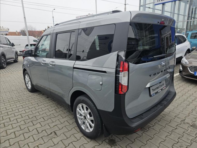 Ford Tourneo Courier fotka