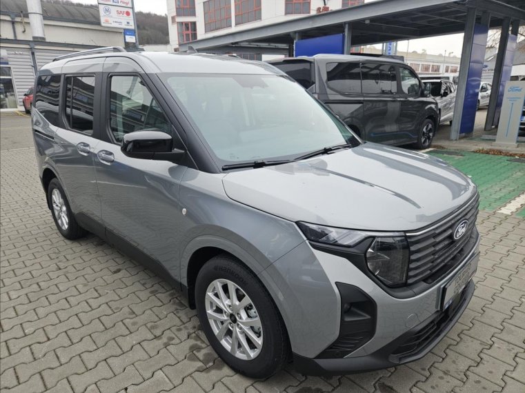 Ford Tourneo Courier fotka