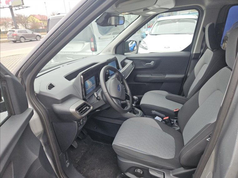 Ford Tourneo Courier fotka