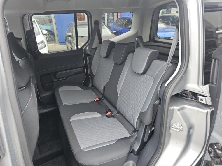 Ford Tourneo Courier fotka