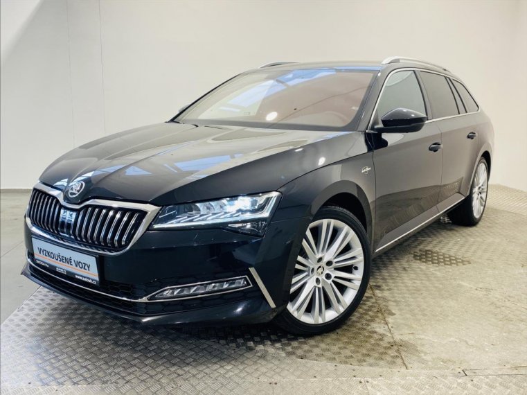 Škoda Superb fotka