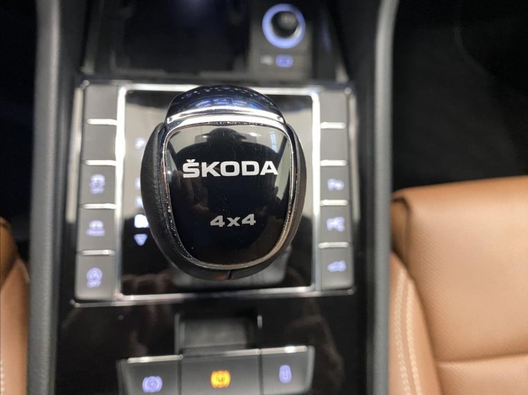 Škoda Superb fotka