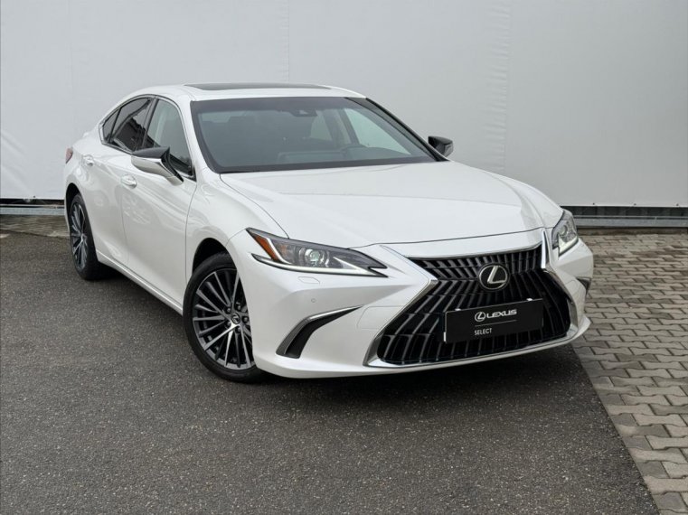 Lexus ES 300h fotka